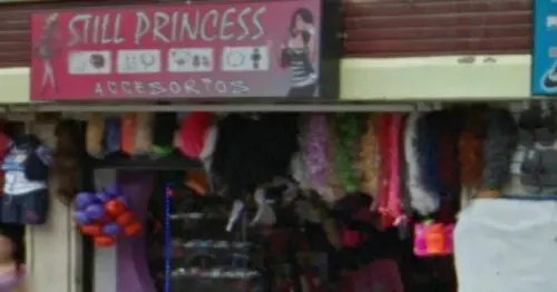 STILL PRINCESS STILL PRINCESS